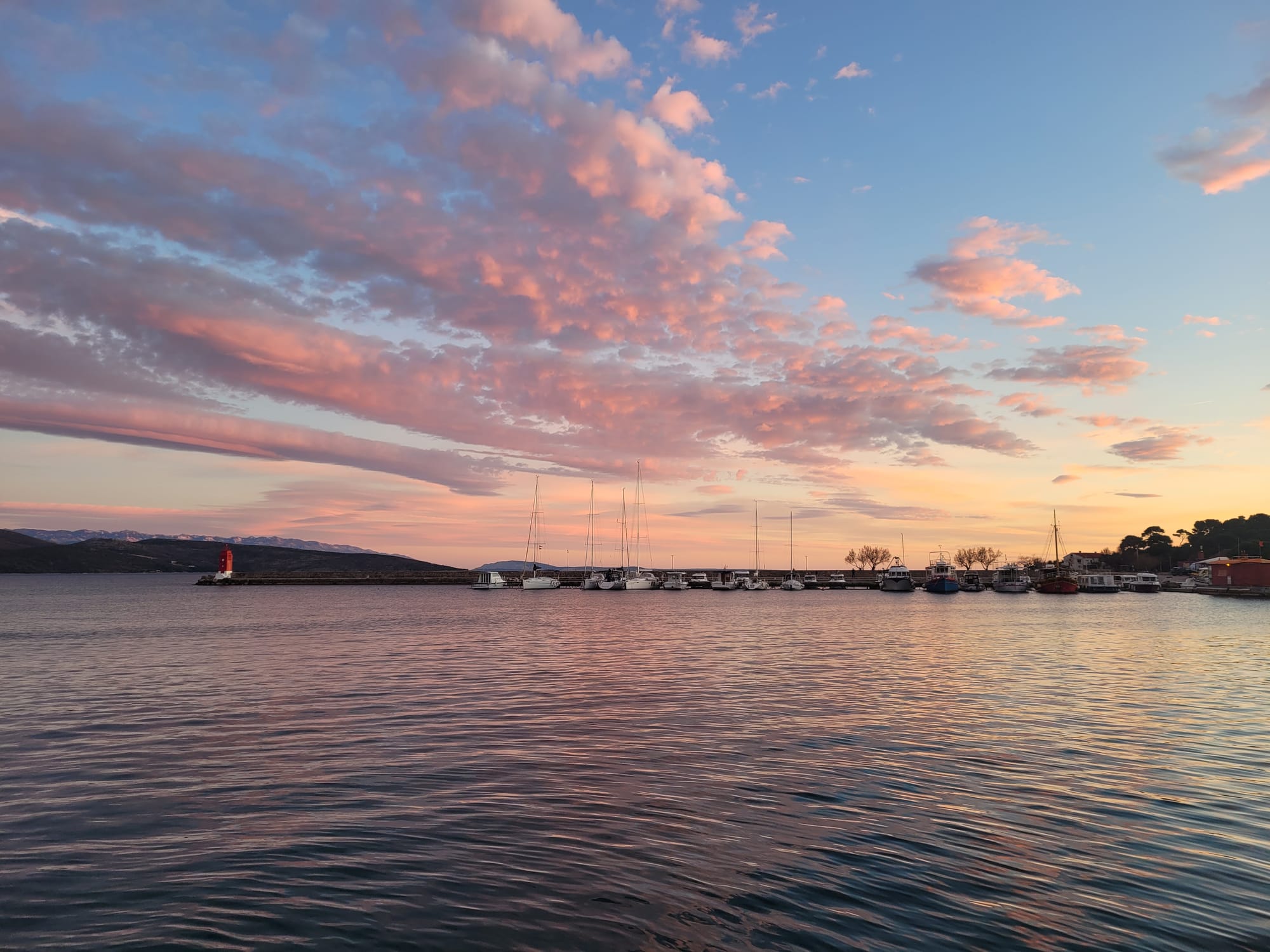28.12.24 Weihnachten in Kroatien: Rosa Stunde