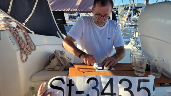 19.08.25 Life: St-34355